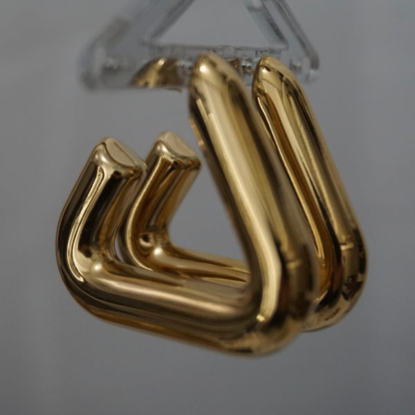 GOLD TRIANGLE HOOPS