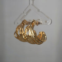 CAMILA GOLD HOOPS