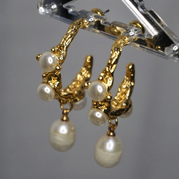 GOLD PEARL HOOPS